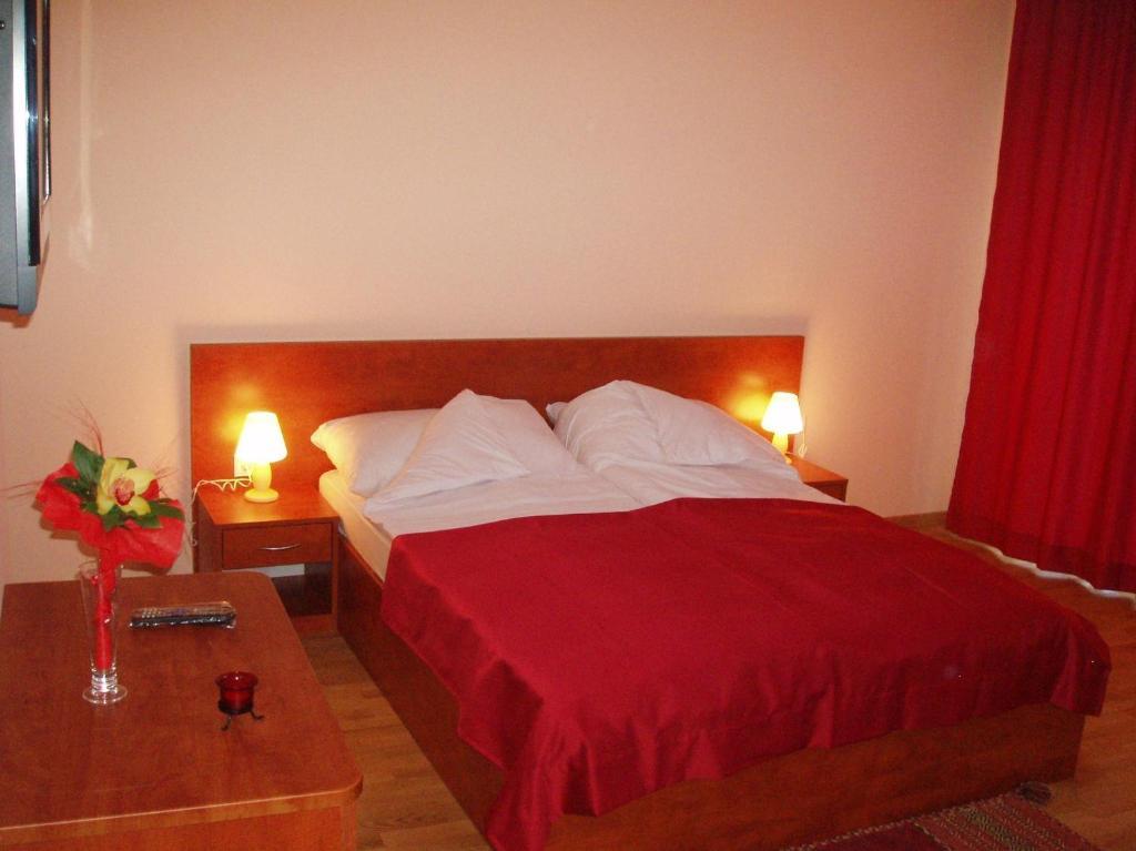Hotel Jezero Saraybosna Oda fotoğraf